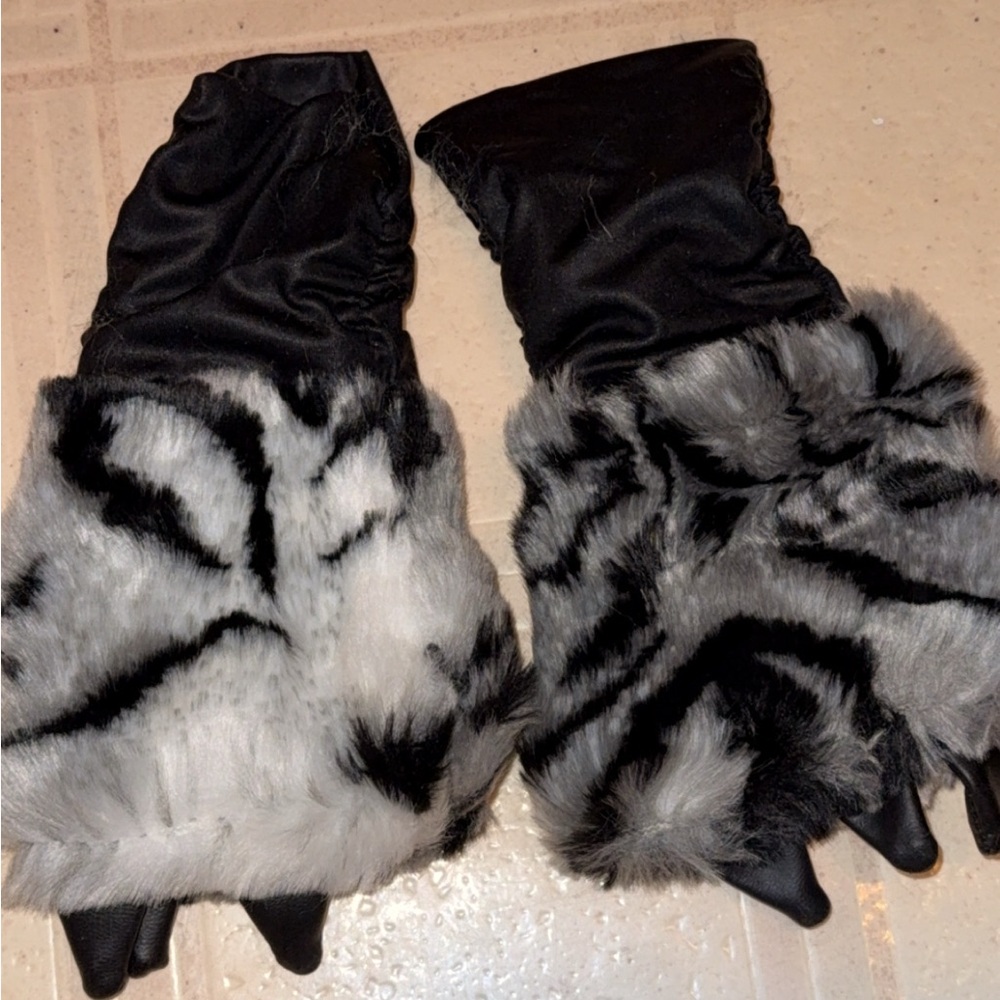 J Loves Valentine/Josey Valentine White Tiger Costume Full Set Halloween/Rave - Picture 9 of 14